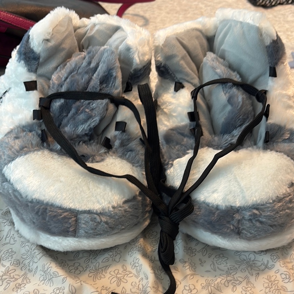 Cozy Gray and White Plush Slippers
